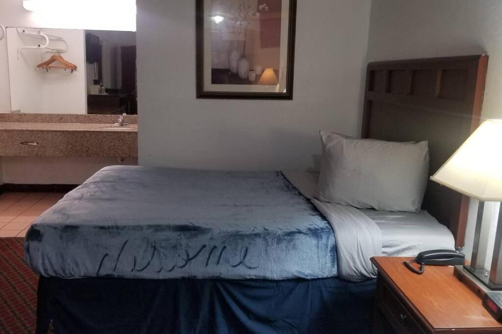 Hotel King Ac Wi-Fi Hotel 2061 Booking Stillwater Buitenkant foto